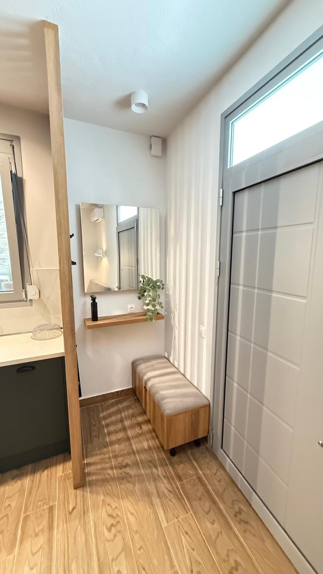 Ellinfos Aparthotel CChanioti Exteriér fotografie